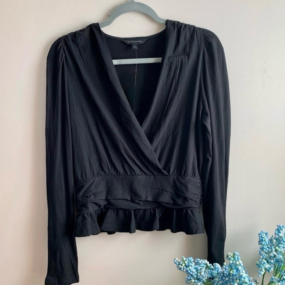 Banana Republic black peplum wrap front long sleeve top Size L